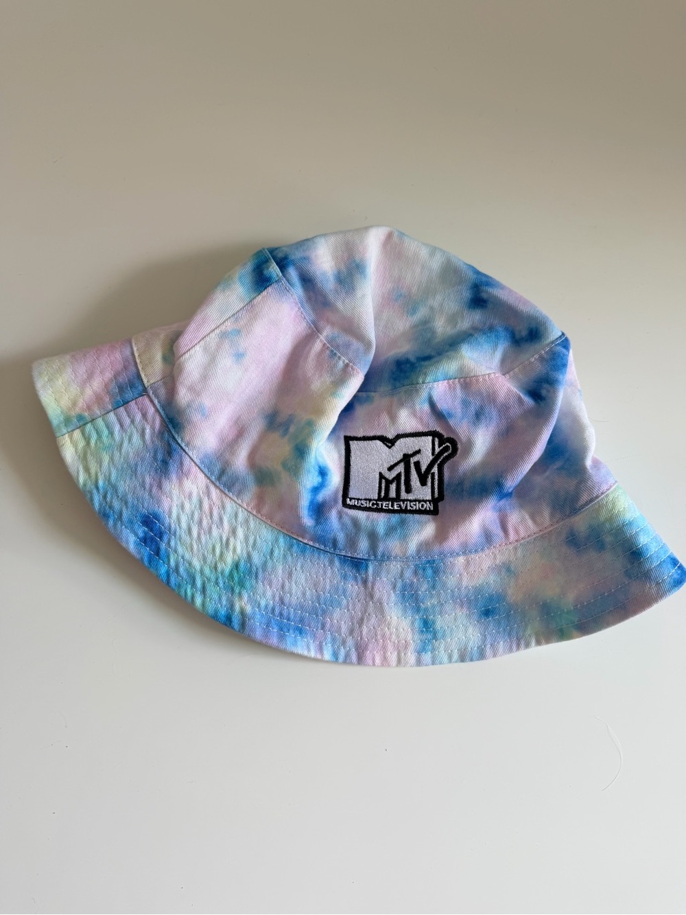 MTV Tie Dye Bucket Hat Pastel Y2K Logo Festival Hat Primark One Size - Picture 2 of 7